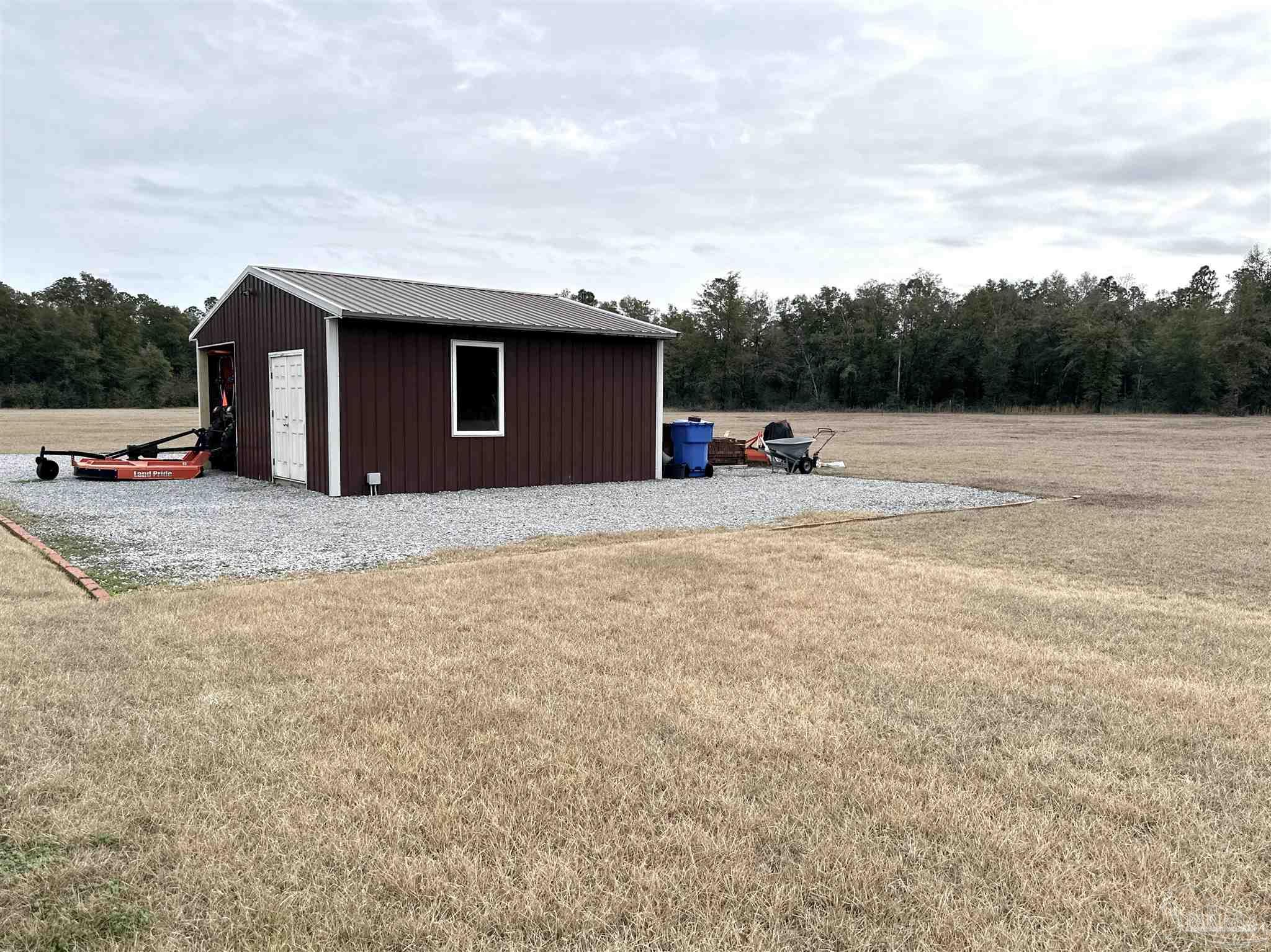 7109 Highway 89 Milton, FL 32570 - Photo 16 of 66