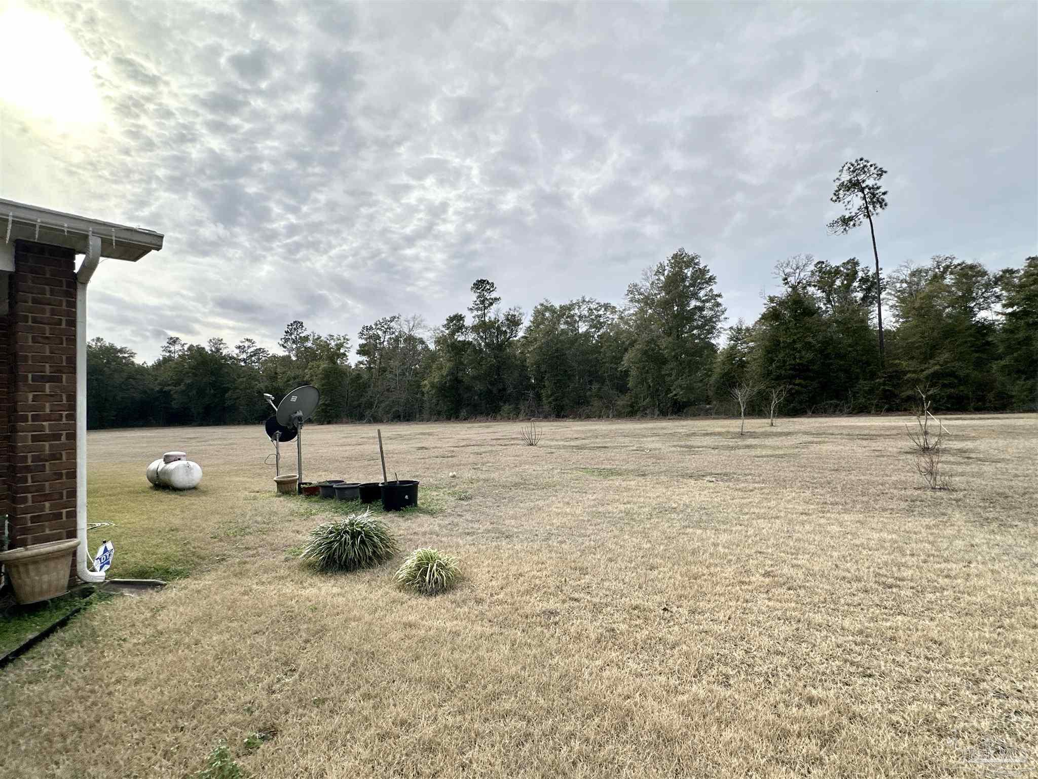 7109 Highway 89 Milton, FL 32570 - Photo 10 of 66