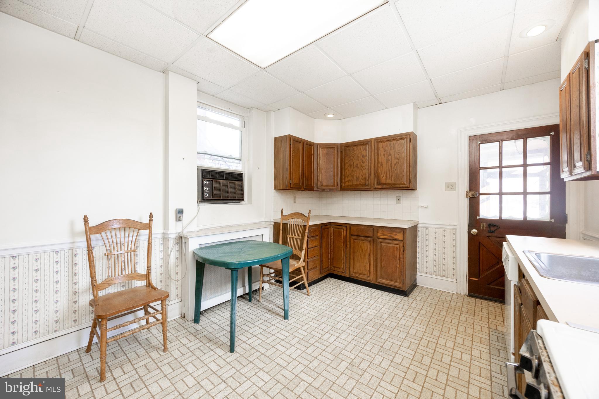 419 North Swarthmore Avenue Ridley Park, PA 19078 - Photo 13 of 39