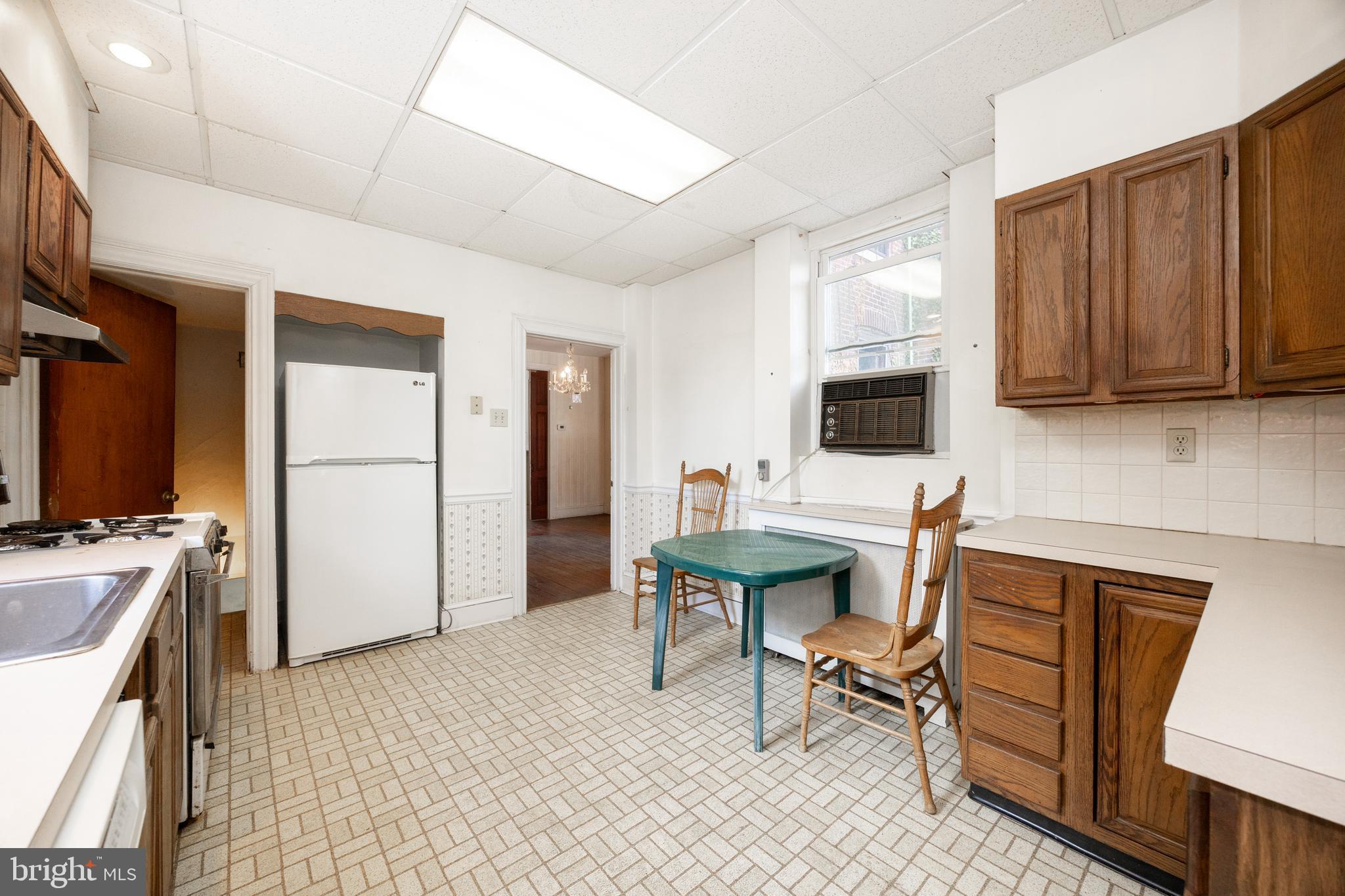 419 North Swarthmore Avenue Ridley Park, PA 19078 - Photo 14 of 39