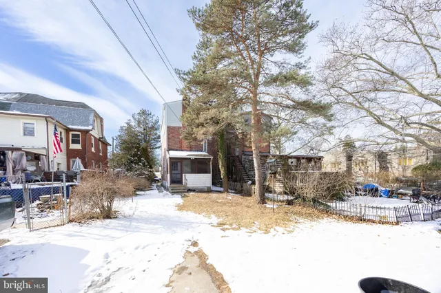 a view of outdoor space yard and patio