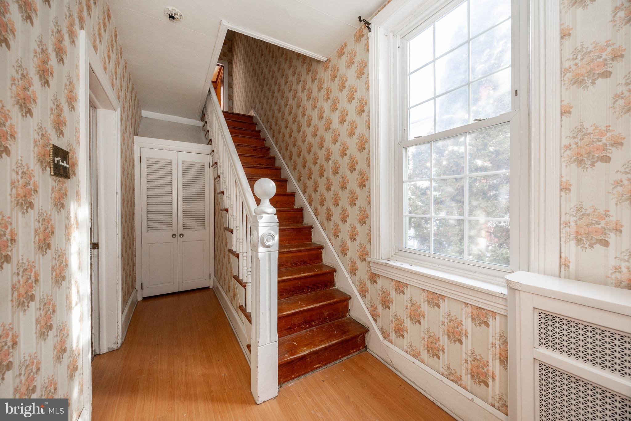 419 North Swarthmore Avenue Ridley Park, PA 19078 - Photo 6 of 39 foyer and staircase