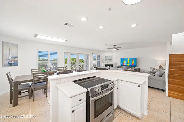 $2,260,000 | 5085 South Hwy A1A, Melbourne Beach, FL 32951
