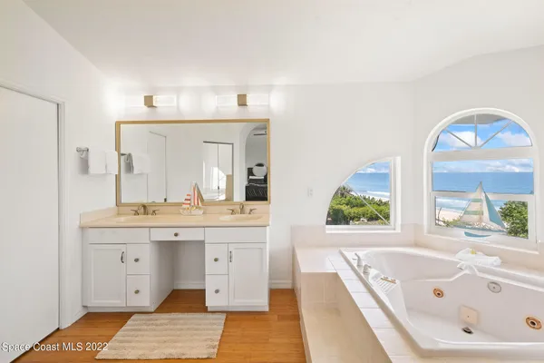 $2,260,000 | 5085 South Hwy A1A, Melbourne Beach, FL 32951