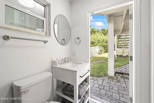 $2,260,000 | 5085 South Hwy A1A, Melbourne Beach, FL 32951