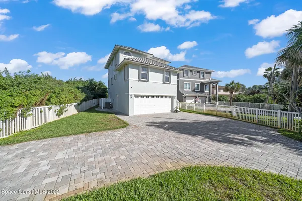 $2,260,000 | 5085 South Hwy A1A, Melbourne Beach, FL 32951