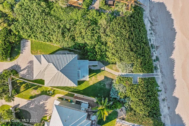 $2,290,000 | 5085 South Hwy A1A, Melbourne Beach, FL 32951