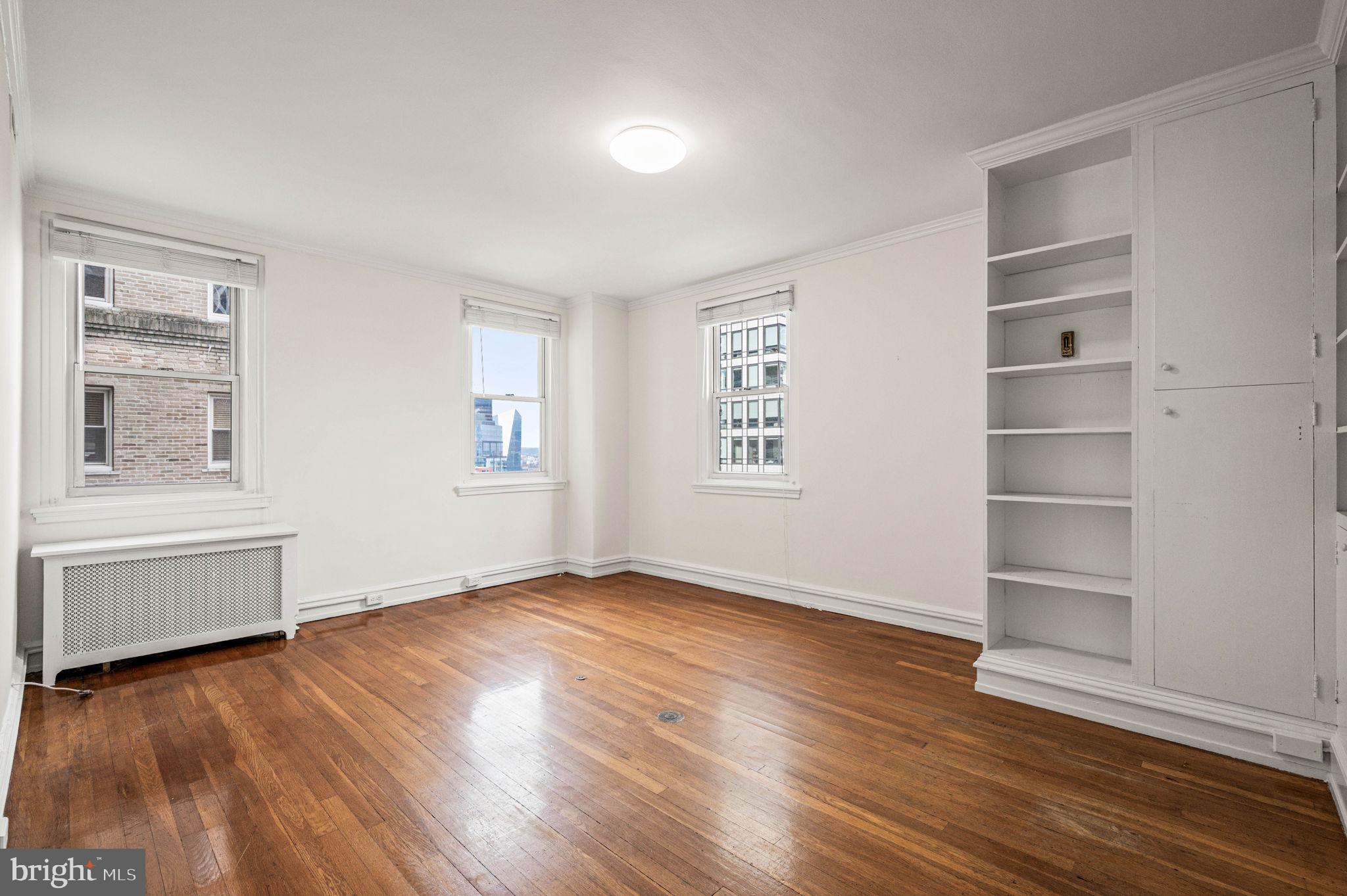 1901 Walnut Street, Unit 17F Philadelphia, PA 19103 - Photo 13 of 25 Den/Office