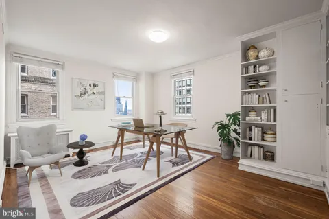 $449,000 | 1901 Walnut Street, Unit 17F, Philadelphia, PA 19103