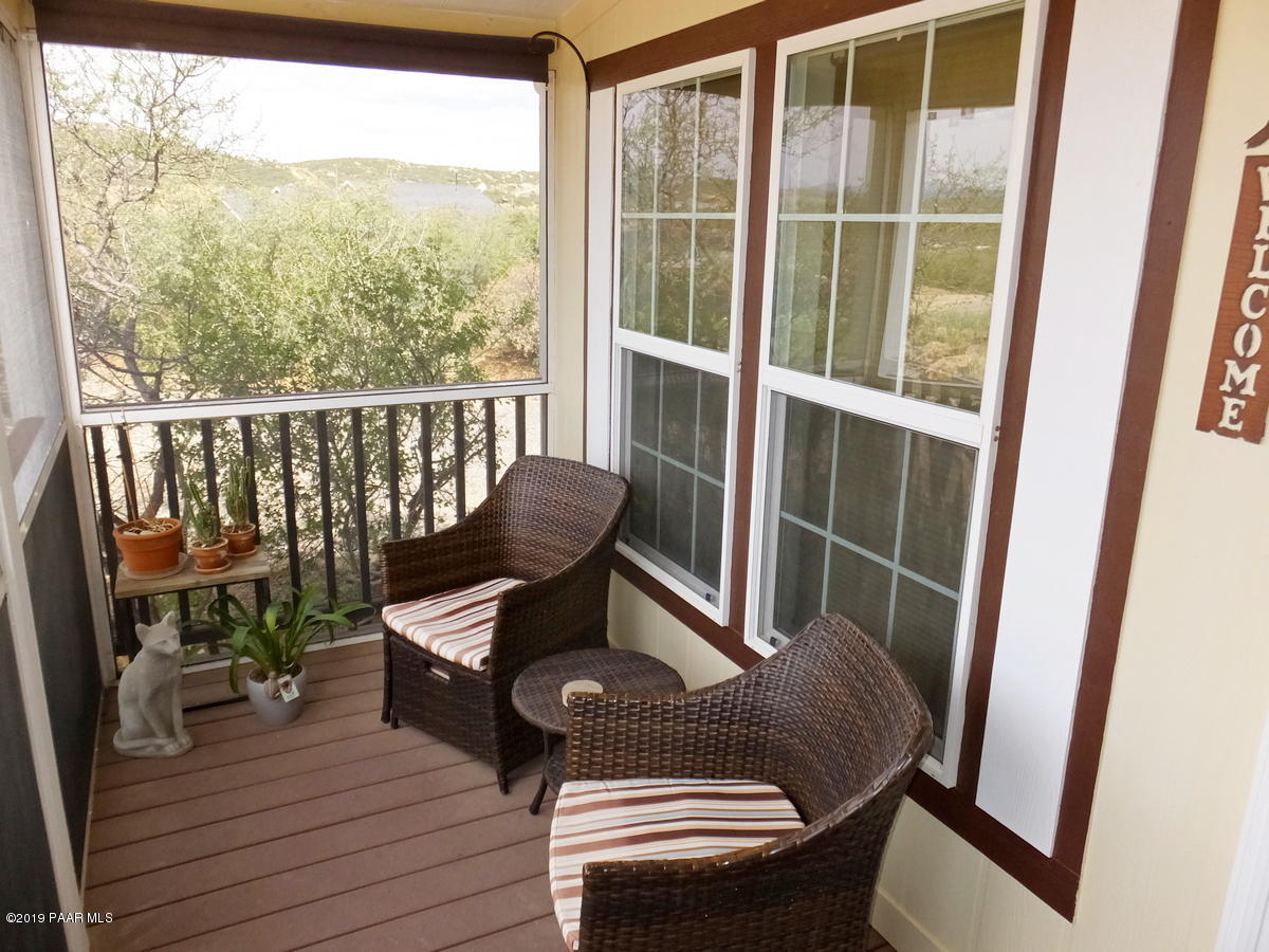 199 North Ambassador Road Dewey, AZ 86327 - Photo 7 of 36 Screened Porch