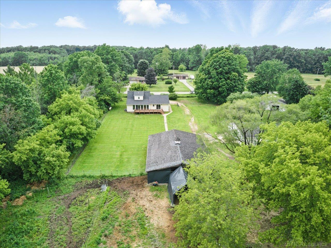 13485 South Block Road Birch Run, MI 48415 - Photo 50 of 61 50205356-f3ded924-7431-4153-9d54-4192b5c2a13c.JPG