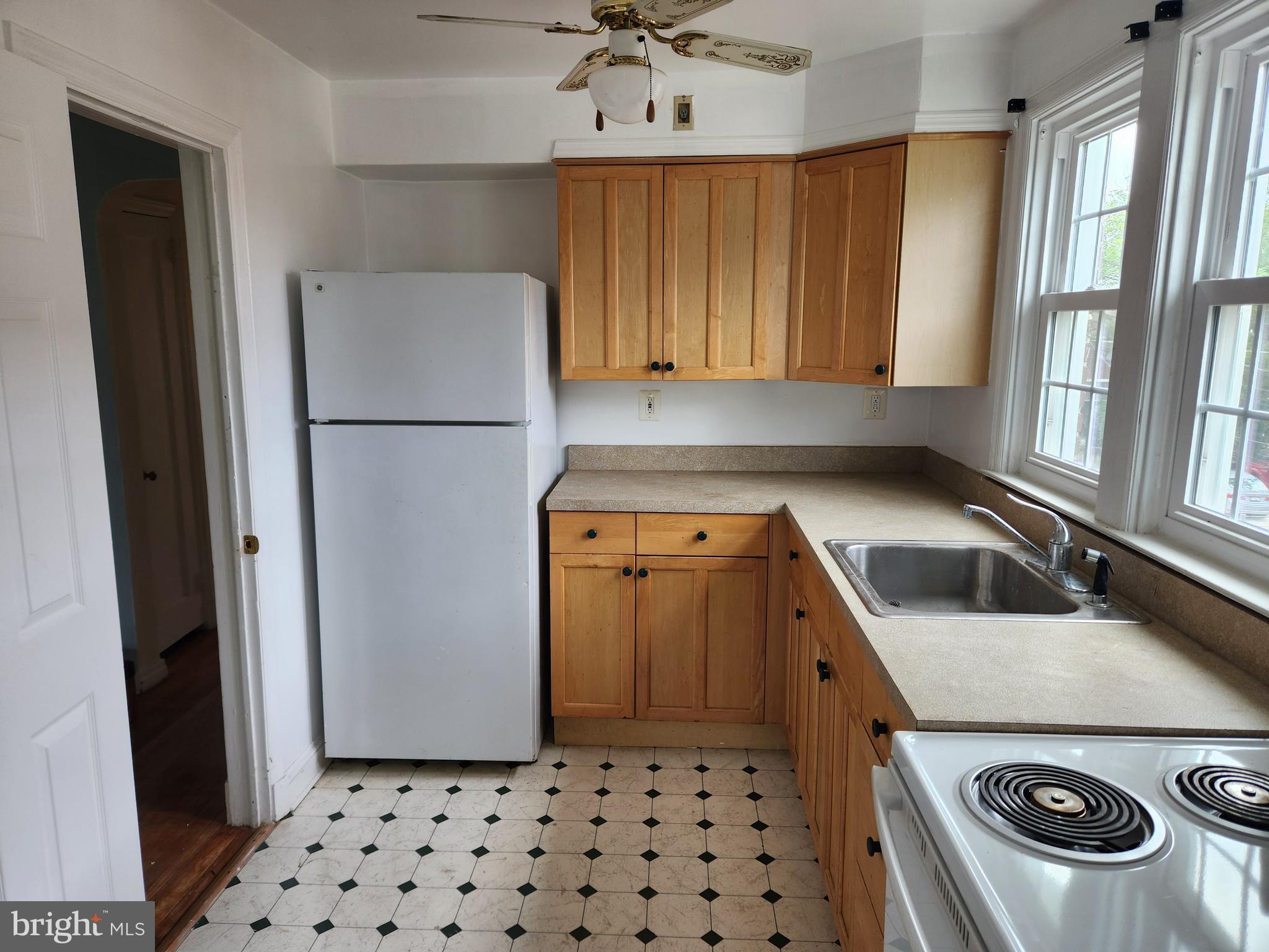 1806 Deveron Road Towson, MD 21286 - Photo 4 of 7