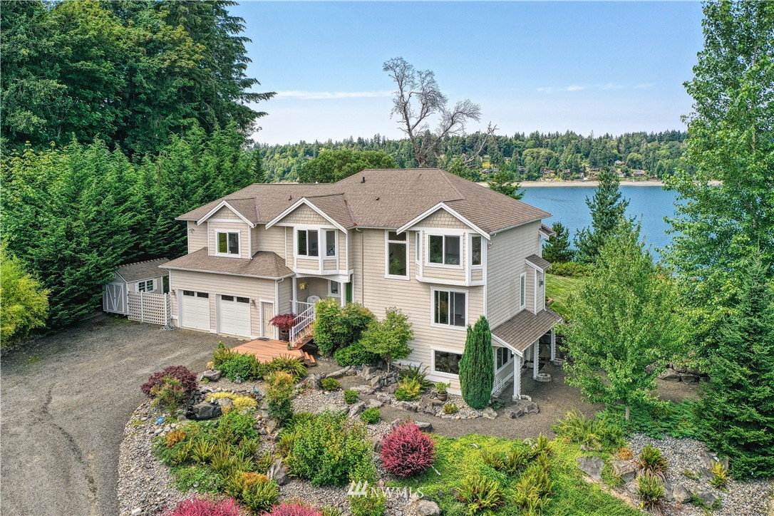 462 East Stretch Island Road South Grapeview, WA 98546 - Photo 1 of 40 Gallery Image 1