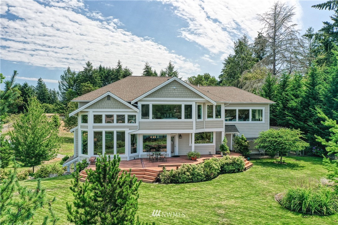 462 East Stretch Island Road South Grapeview, WA 98546 - Photo 3 of 40 Gallery Image 3