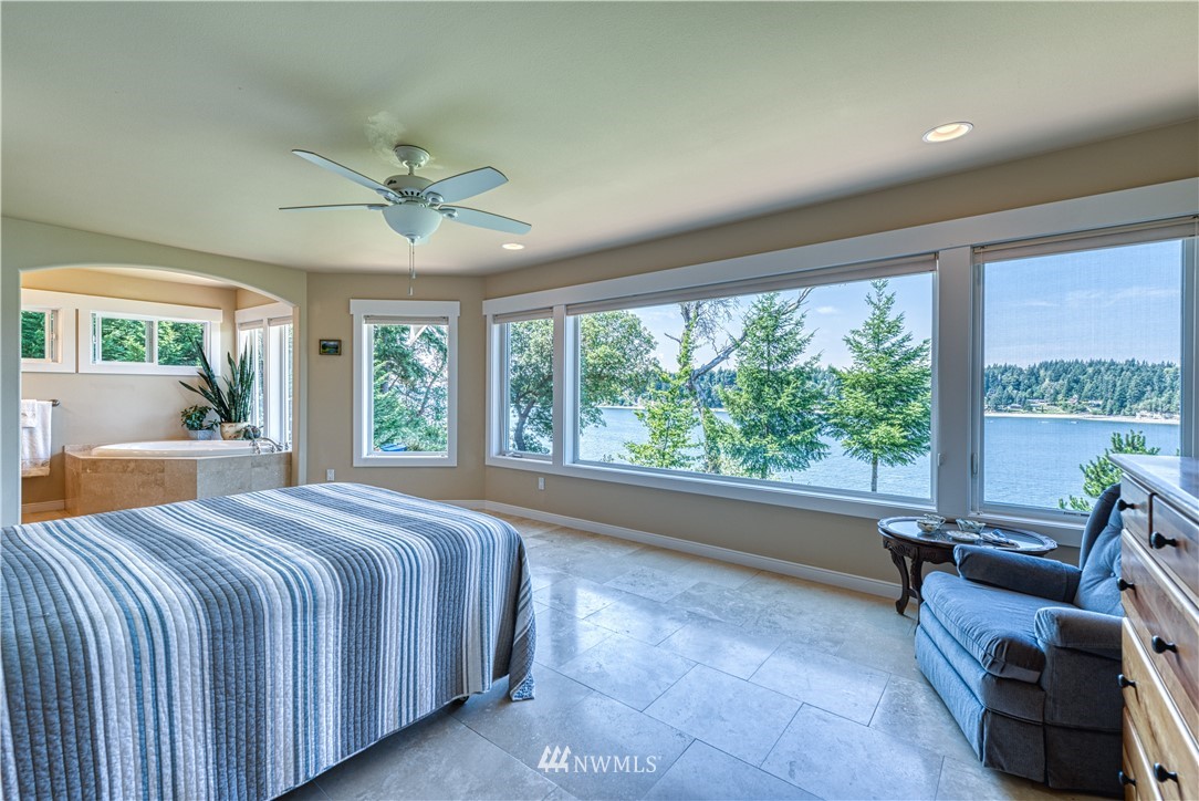 462 East Stretch Island Road South Grapeview, WA 98546 - Photo 21 of 40 Gallery Image 21