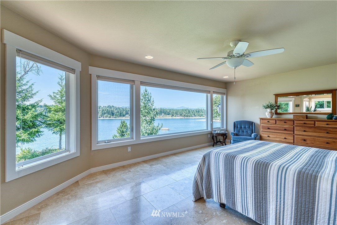 462 East Stretch Island Road South Grapeview, WA 98546 - Photo 23 of 40 Gallery Image 23