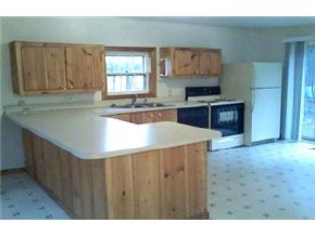 23 Swamp Road Epsom, NH 03234 - Photo 4 of 4