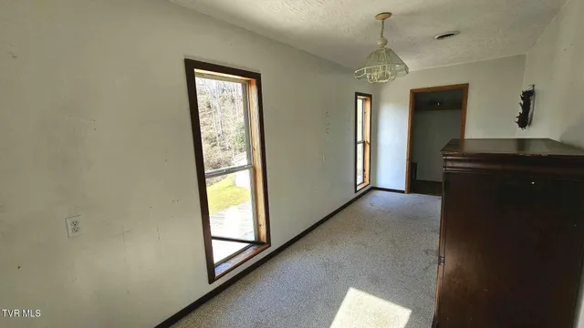 $185,000 | 108 Gross Drive, Coeburn, VA 24230