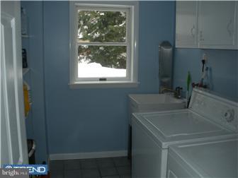 45 Server Lane Springfield, PA 19064 - Photo 11 of 12 Laundry Room