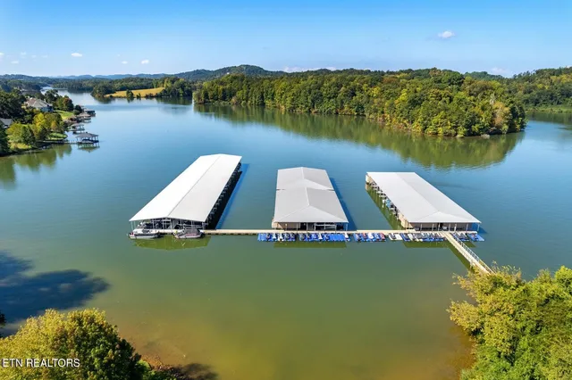 $309,900 | 535 Rarity Bay Parkway, Unit 304, Vonore, TN 37885