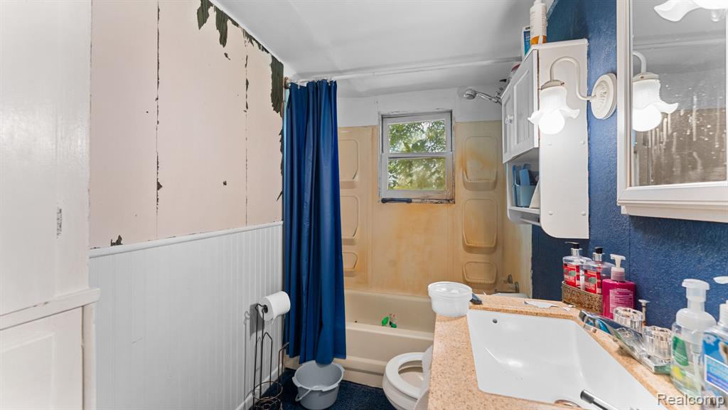 20546 Logan Road Manchester, MI 48158 - Photo 8 of 22