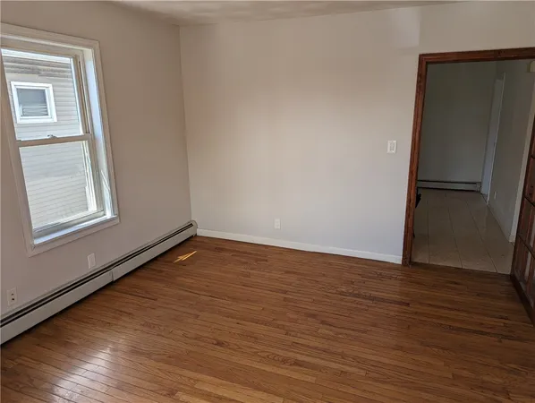 $2,400 | 61 Utton Avenue, Unit 2, Pawtucket, RI 02860
