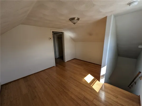 $2,400 | 61 Utton Avenue, Unit 2, Pawtucket, RI 02860