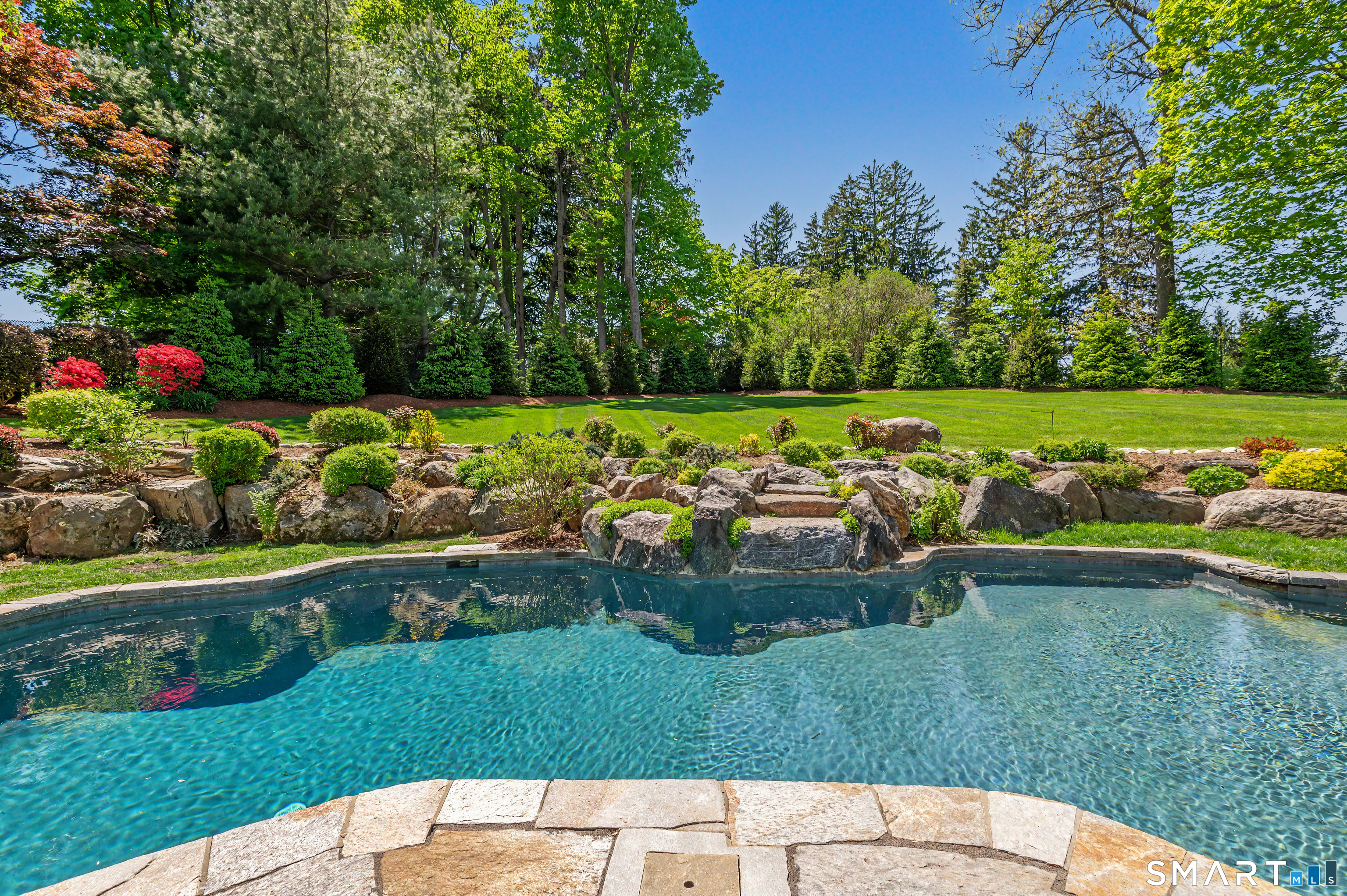 54 Barry Avenue Ridgefield, CT 06877 - Photo 33 of 40