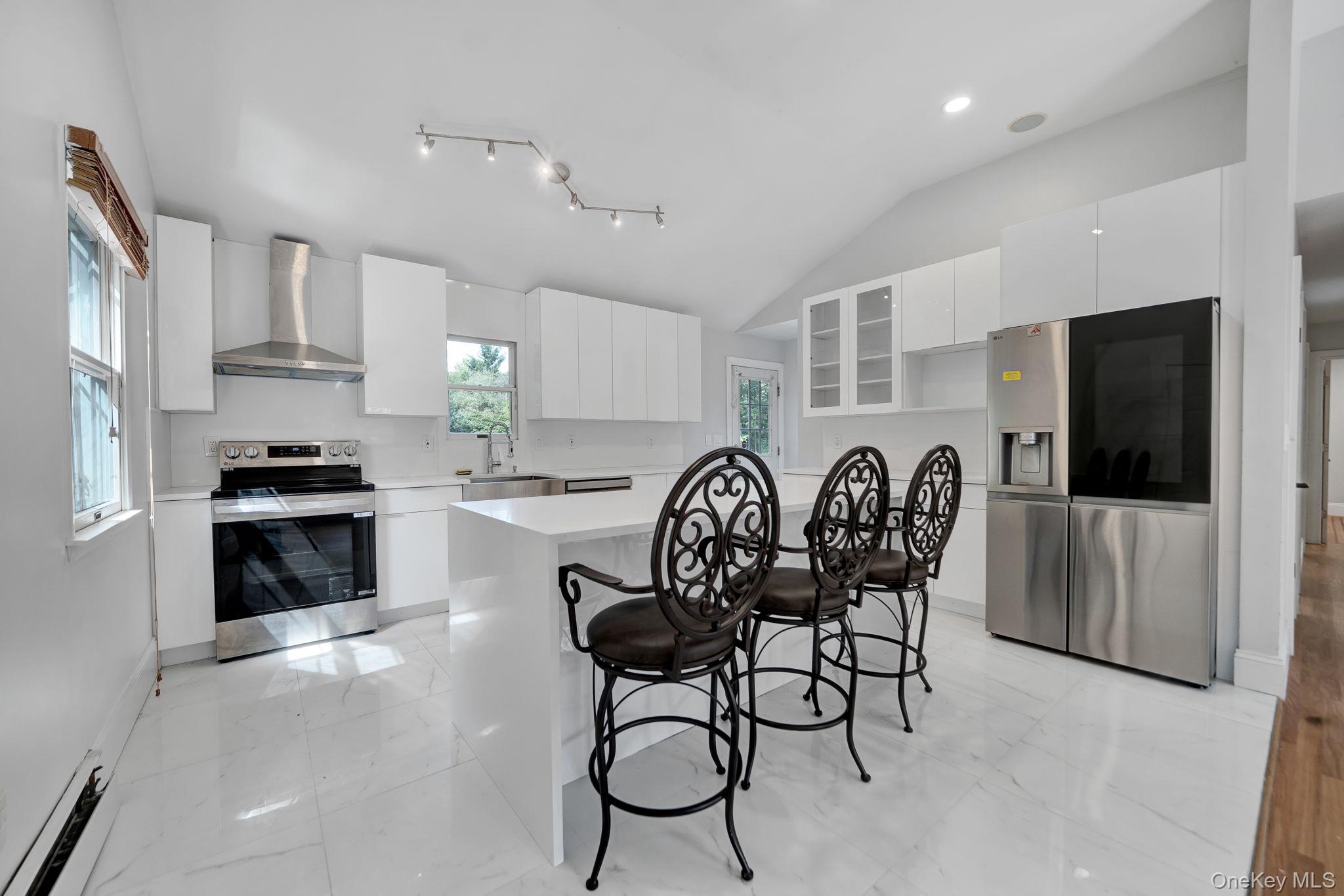 75 Whiskey Road Coram, NY 11727 - Photo 26 of 50 Gallery Image 26