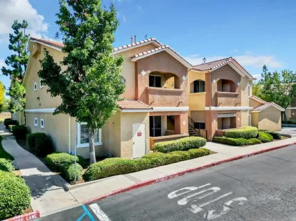 $355,000 | 24909 Madison Avenue, Unit 3513, Murrieta, CA 92562