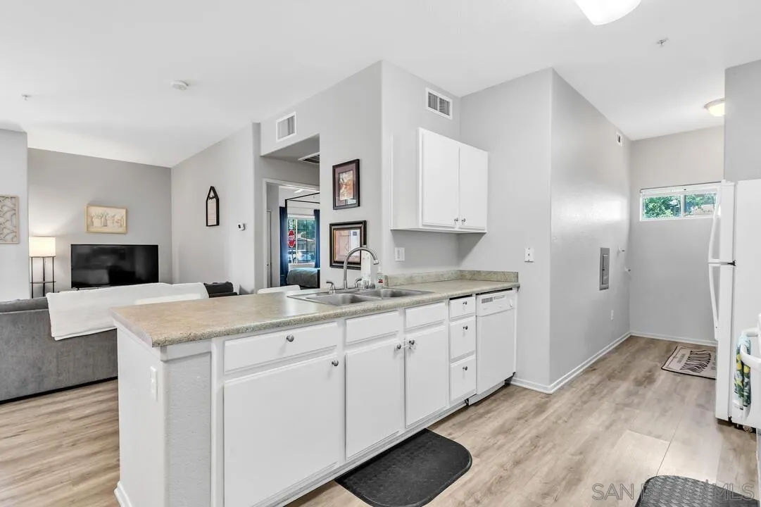 24909 Madison Avenue, Unit 3513 Murrieta, CA 92562 - Photo 11 of 29