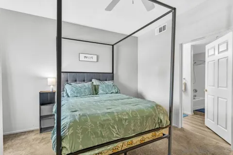 $355,000 | 24909 Madison Avenue, Unit 3513, Murrieta, CA 92562