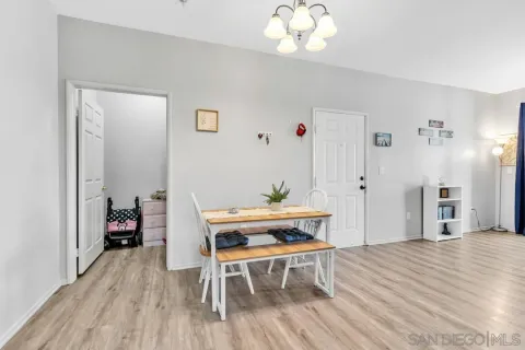 $355,000 | 24909 Madison Avenue, Unit 3513, Murrieta, CA 92562