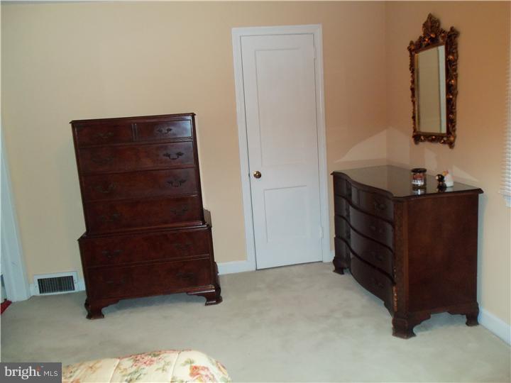 708 Cambridge Road Bala Cynwyd, PA 19004 - Photo 21 of 25 Bedroom 3