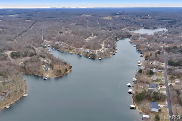 $180,000 | 401 Bunker Hill Drive, De Soto, MO 63020