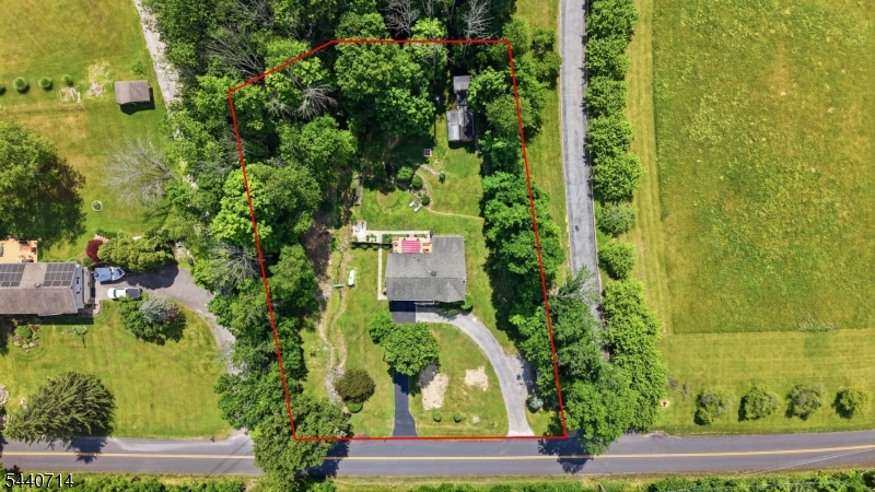 83 Layton Road Wantage, NJ 07461 - Photo 24 of 31