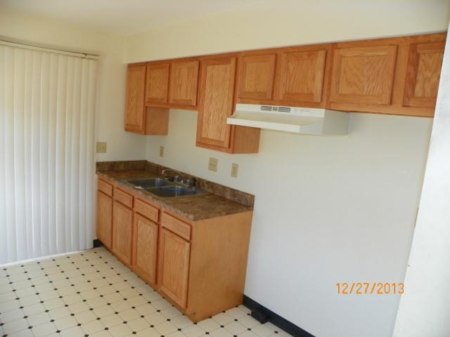 792 Kingsford Road Columbus, OH 43204 - Photo 3 of 22 Gallery Image 3