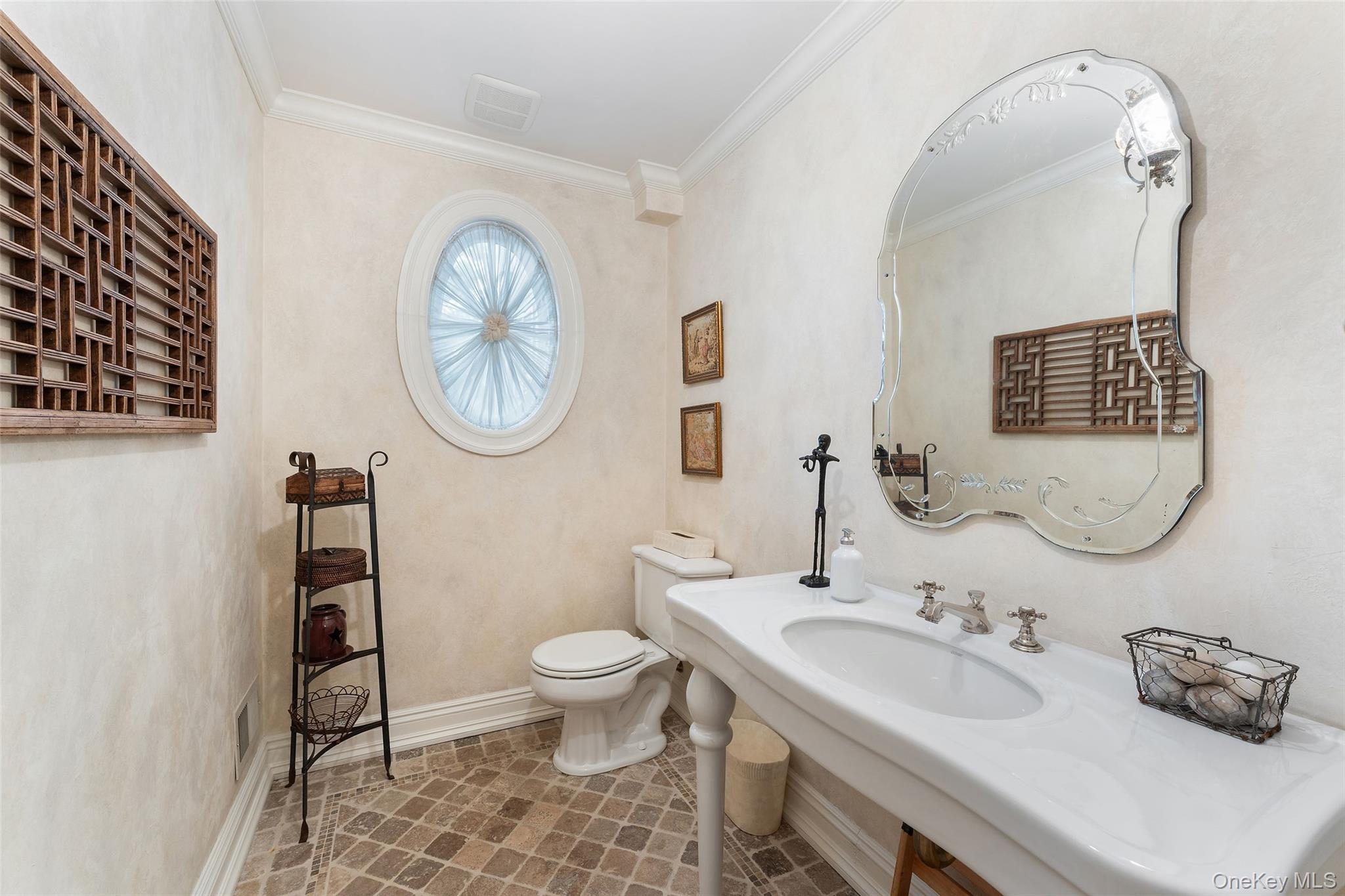 15 Sheldrake Road Scarsdale, NY 10583 - Photo 19 of 45 Powder Room
