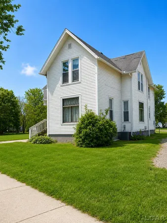 $164,900 | 3641 State Street, Clayton, MI 49235