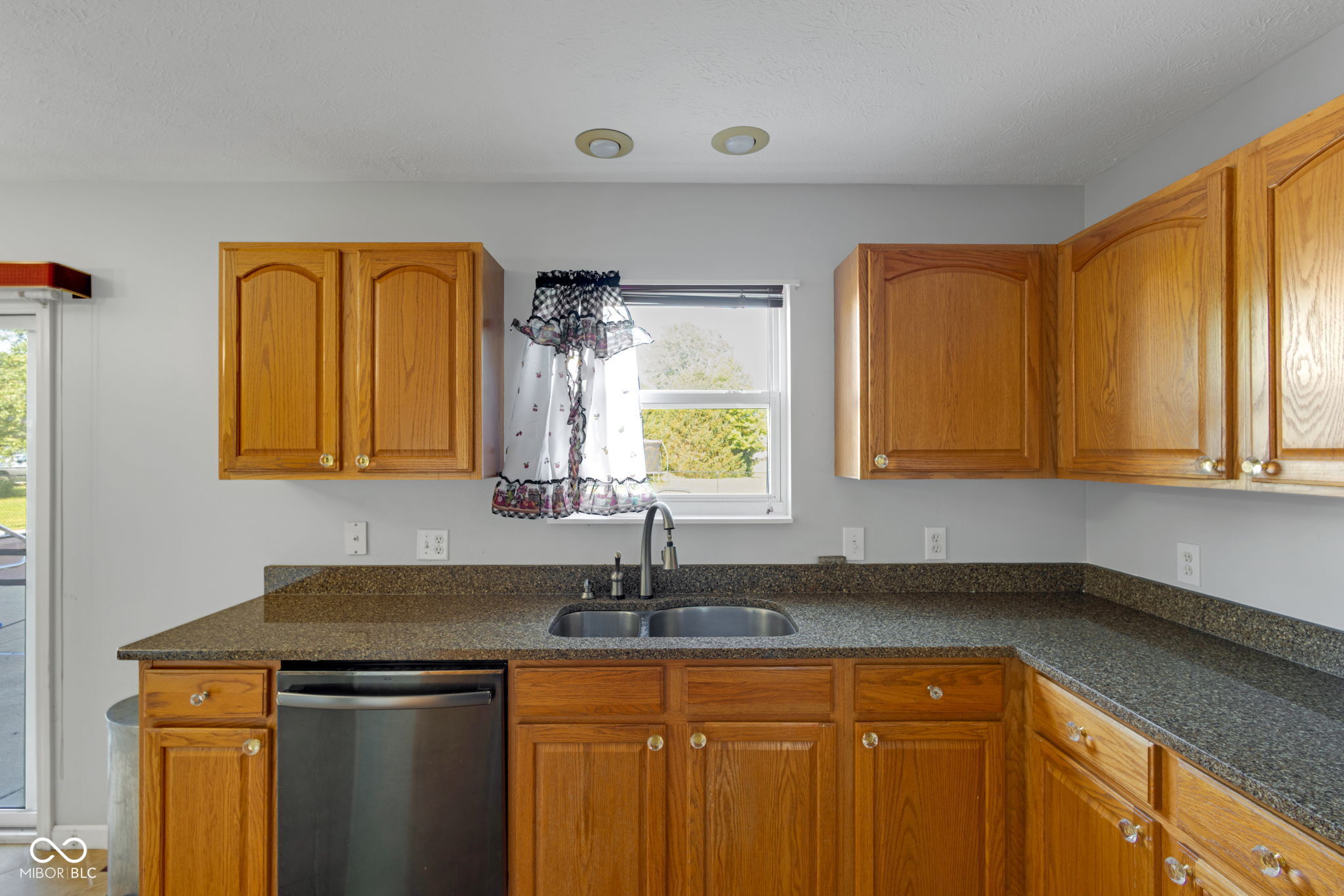 6553 Hunters Ridge South Zionsville, IN 46077 - Photo 23 of 61