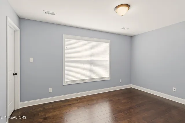 $450,000 | 7928 Poplar Grove Lane, Powell, TN 37849