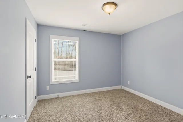 $450,000 | 7928 Poplar Grove Lane, Powell, TN 37849