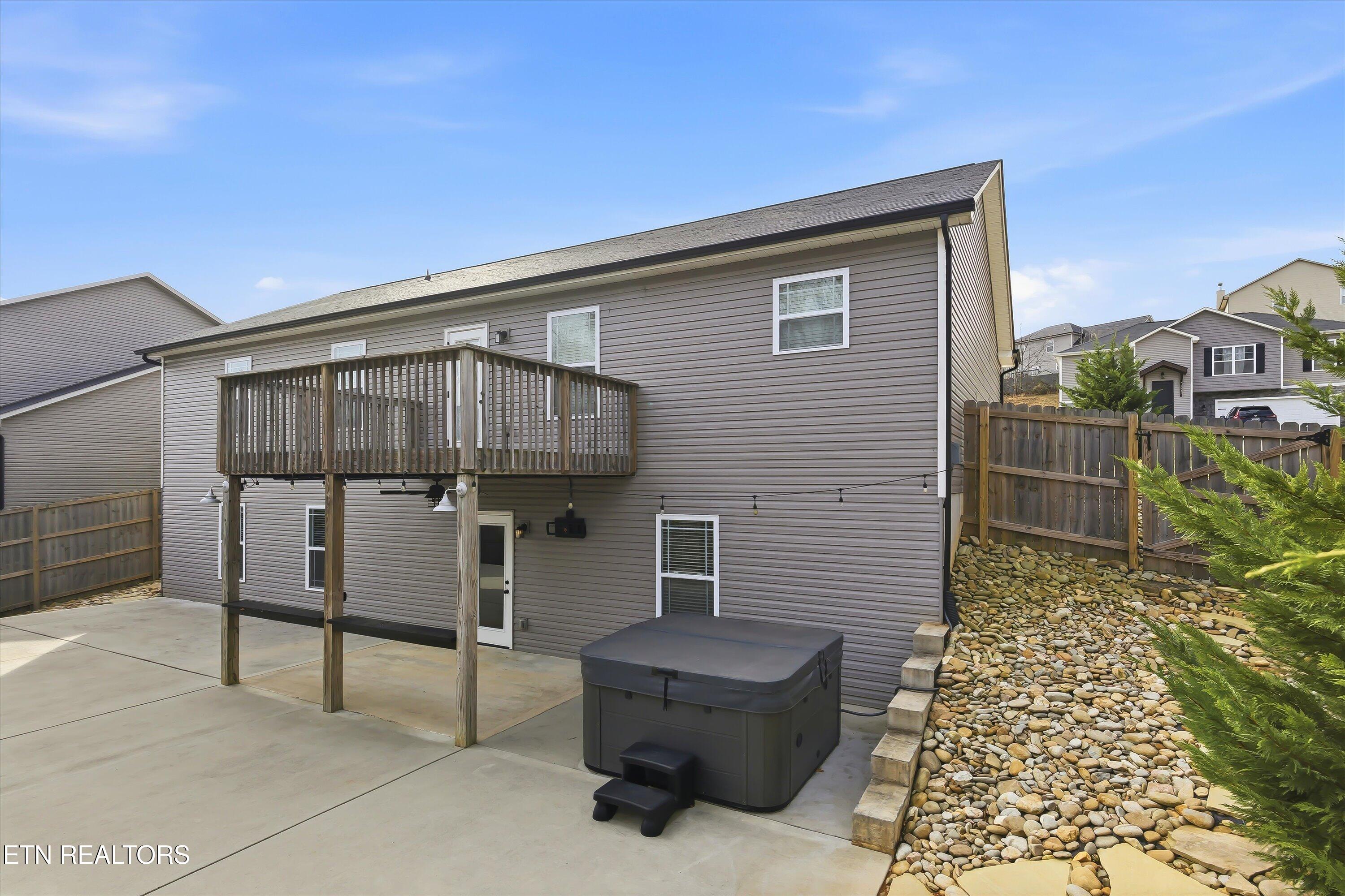 7928 Poplar Grove Lane Powell, TN 37849 - Photo 37 of 37 Party Patio