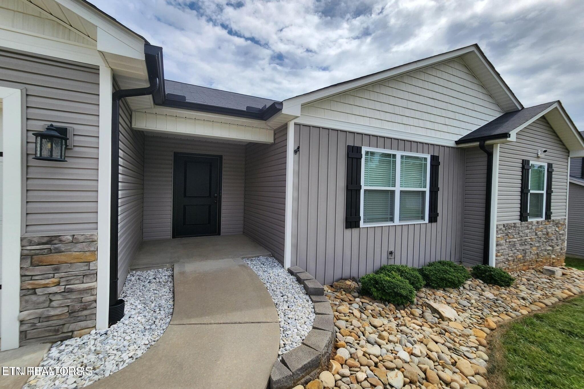 7928 Poplar Grove Lane Powell, TN 37849 - Photo 4 of 37 7928 Poplar Grove Lane