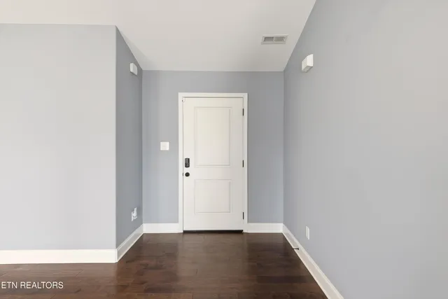 $450,000 | 7928 Poplar Grove Lane, Powell, TN 37849