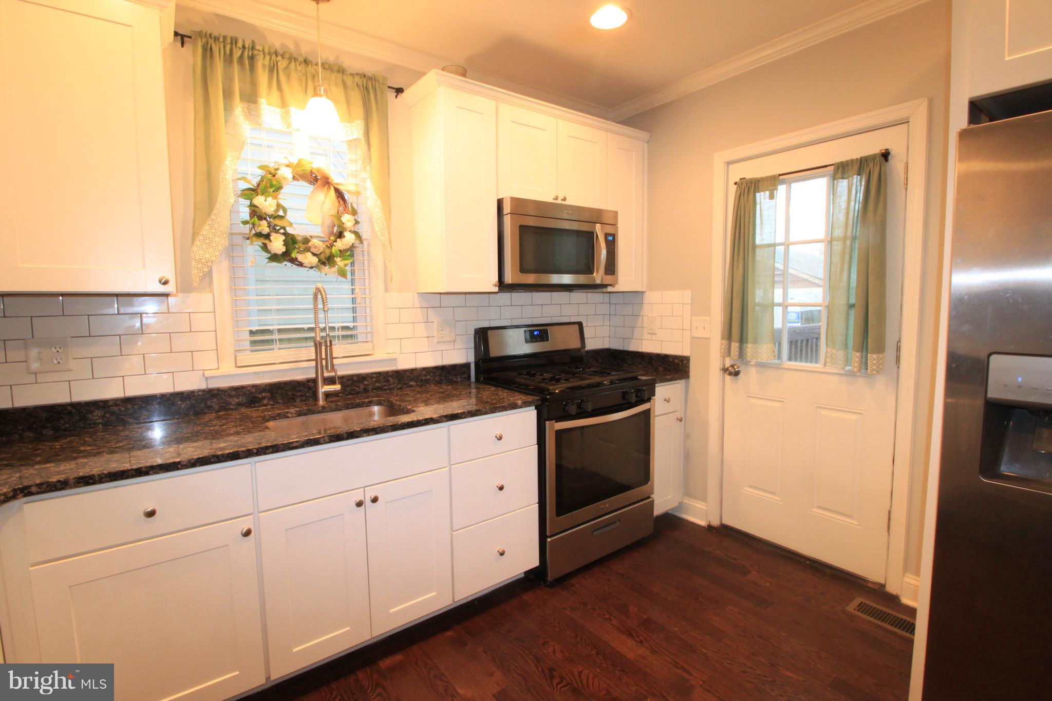 33 Flagship Road Baltimore, MD 21222 - Photo 8 of 20