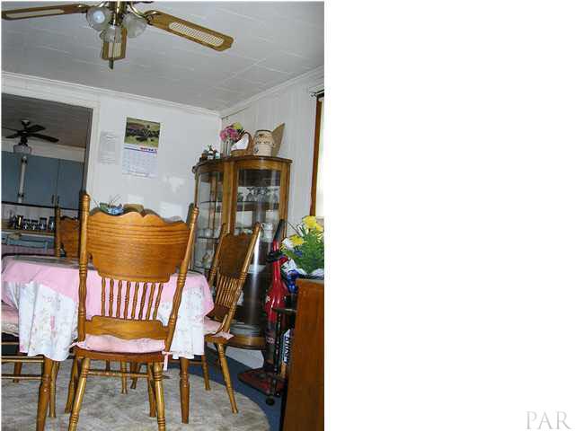 4790 Rigby Road Century, FL 32535 - Photo 8 of 17 dining area