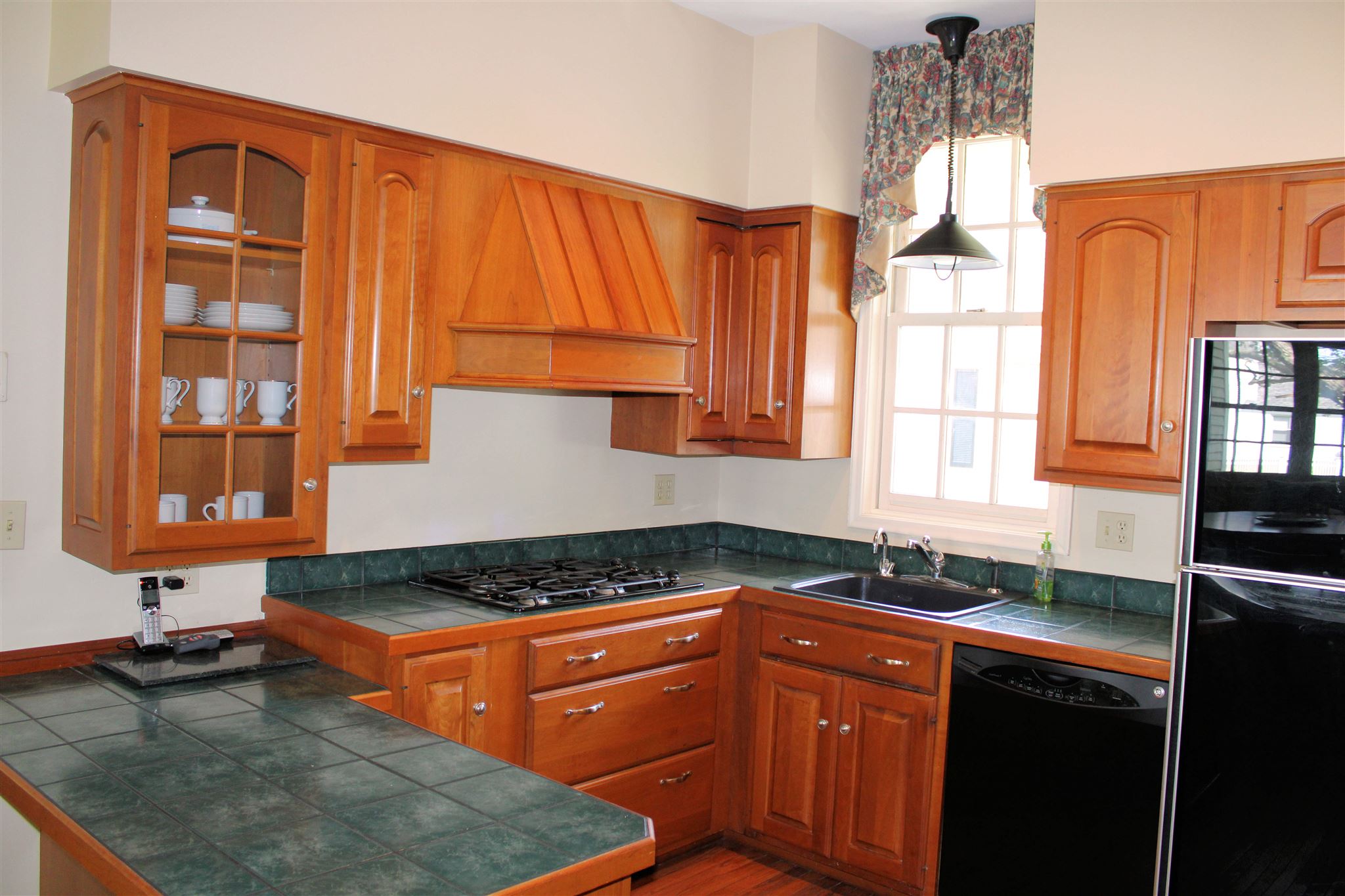 11 Bell Avenue Exeter, NH 03833 - Photo 18 of 20