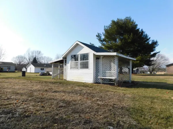 $195,000 | 1082 South Old US Highway 31, Rochester, IN 46975
