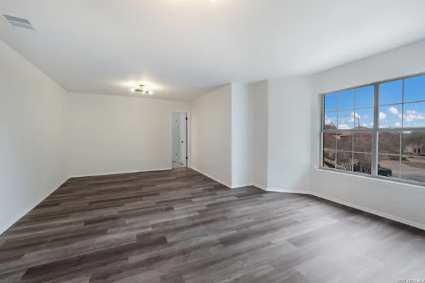 $2,100 | 7411 Tom Kite Court, San Antonio, TX 78244